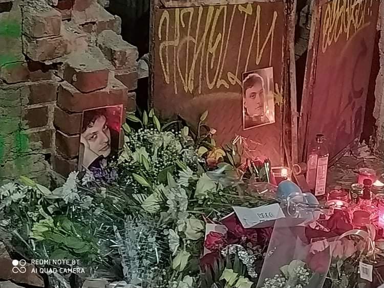 Οργή από τον πατέρα του νεκρού φοιτητή: «Θα διαλύσω τον κόσμο, δεν έφυγε άδικα. Θα ζω μόνο γι’ αυτό» (βίντεο)