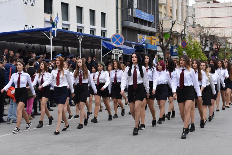 λαρισα παρελαση 2022 25η μαρτιου
