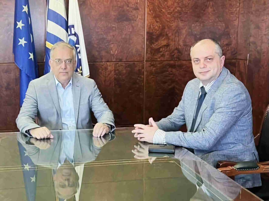 Συνάντηση με τον υπουργό Προστασίας του Πολίτη με τον Χρήστο Καπετάνο