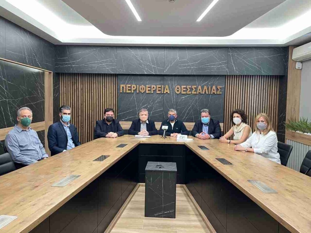 vivlio androulidaki Σύνδεσμος Γραμμάτων Τεχνών και Περιφέρεια Θεσσαλίας παρουσιάζουν το βιβλίο του Αν. Ανδρουλιδάκη «Μνήμες Κατοχής -Ανοιχτές πληγές στον χρόνο»