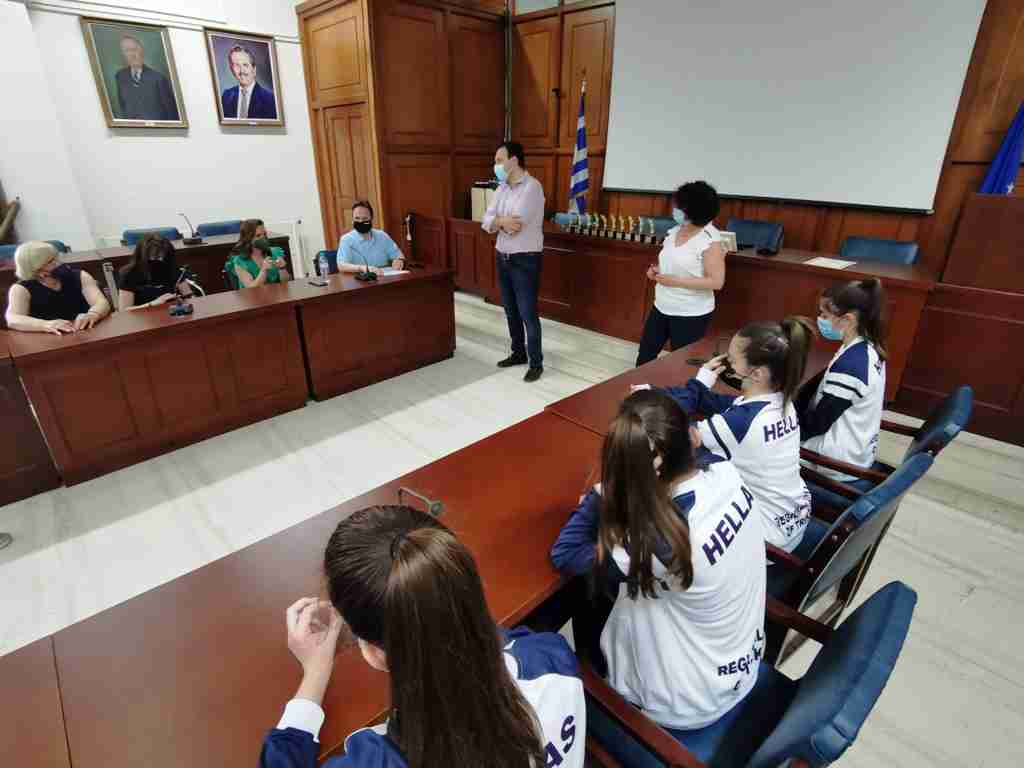 Αθλήτριες της Αισθητικής Ομαδικής Γυμναστικής βράβευσε ο Δήμαρχος Τρικκαίων για διάκριση παγκόσμιου επιπέδου