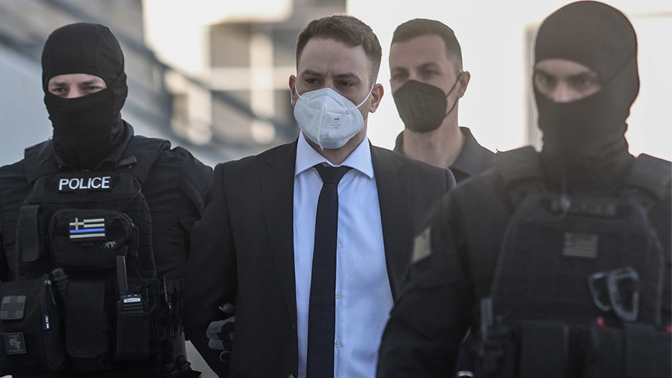 Σήμερα η απολογία του Μπάμπη Αναγνωστόπουλου, έναν χρόνο μετά τη δολοφονία της Καρολάιν