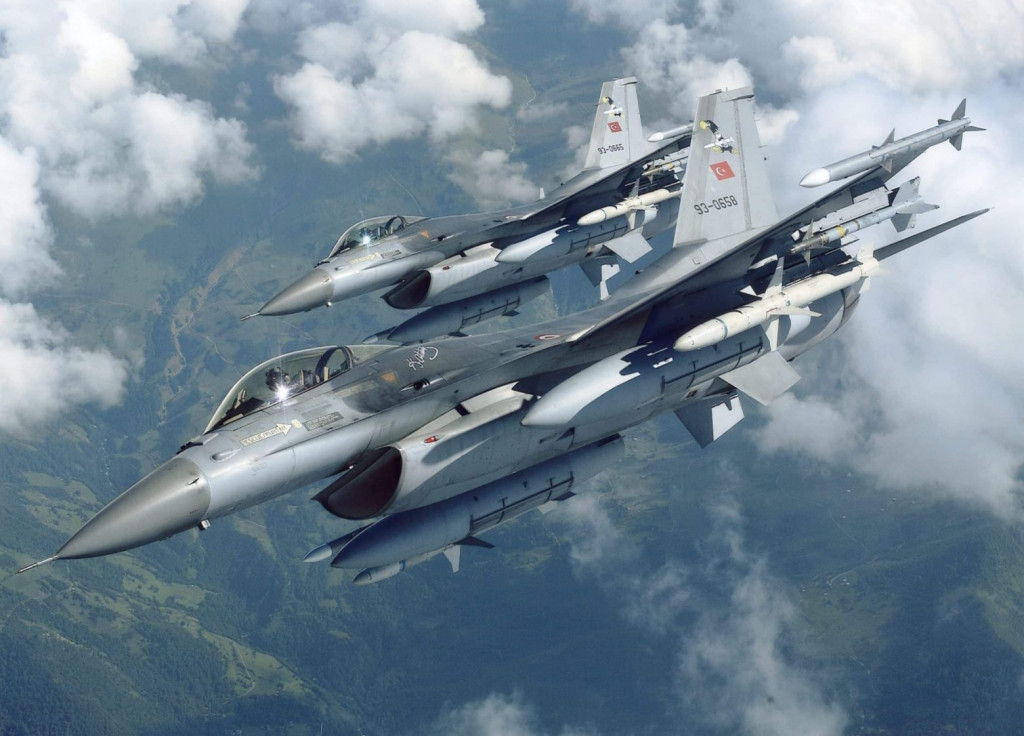 F-16