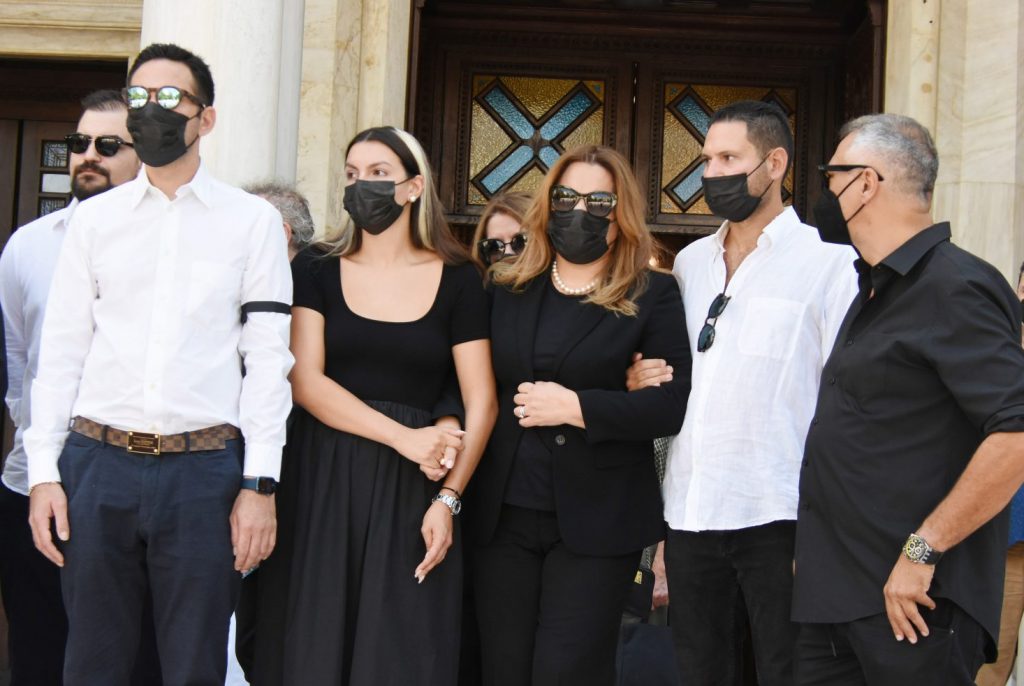 Σύζυγος Μοιραράκη κηδεία Τετάρτη 29/6
