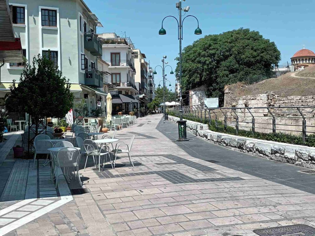Λάρισα: Ξεπέρασε σήμερα τους 32°C το θερμόμετρο