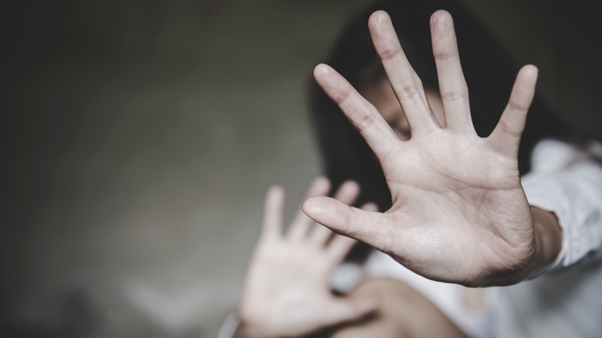 Κλείδωσε την σύντροφό του έξω από το δικό της σπίτι μετά από καυγά!