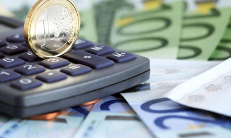 Αρχίζουν οι αιτήσεις για τη ρύθμιση χρεών προς δήμους, περιφέρειες και ΔΕΥΑ σε έως 60 δόσεις