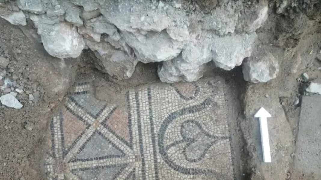 Arxaia_-_Plateia_Theatroy1