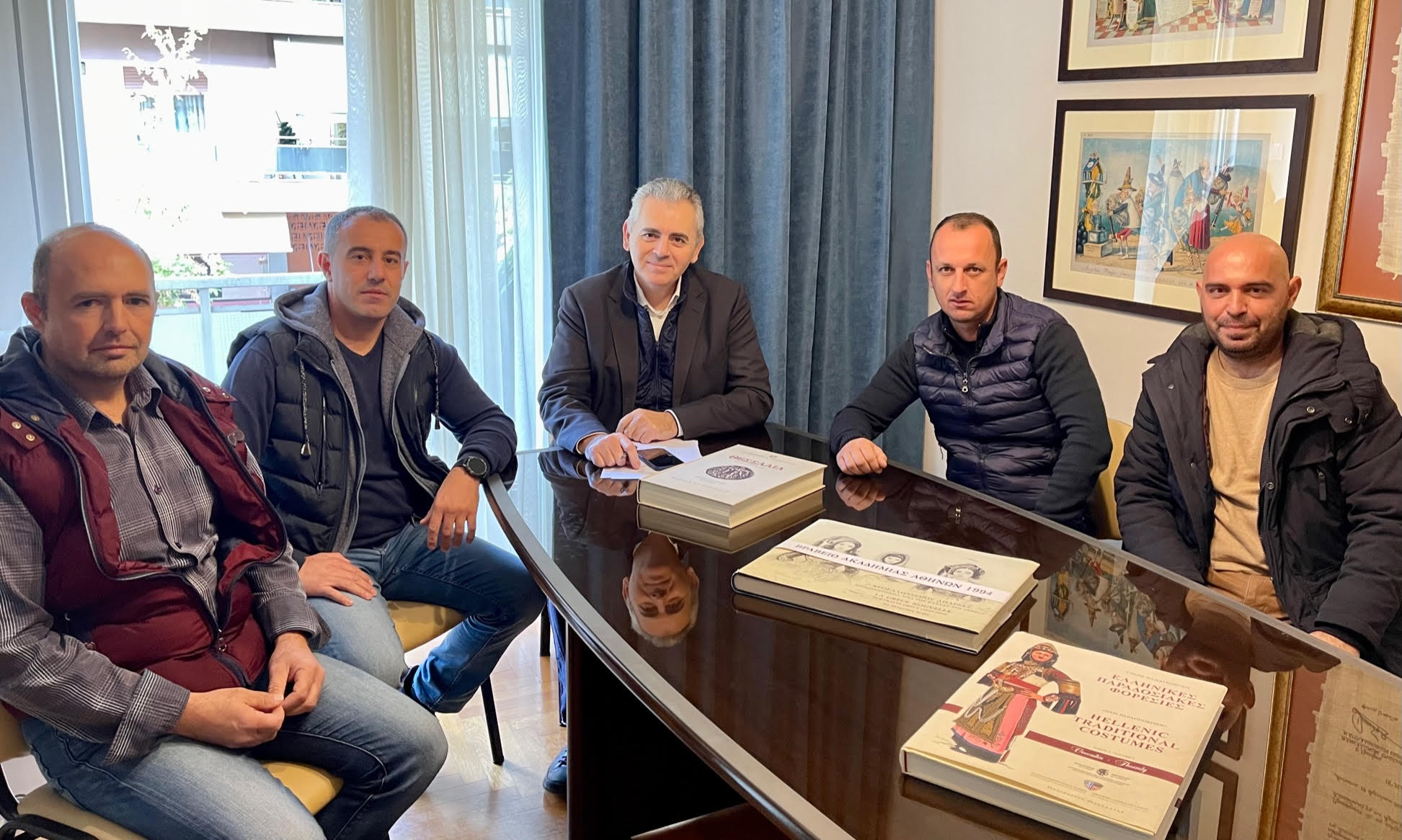 ΧΑΡΑΚΟΠΟΥΛΟΣ ΜΕ ΕΝΩΣΗ ΠΥΡΟΣΒΕΣΤΩΝ