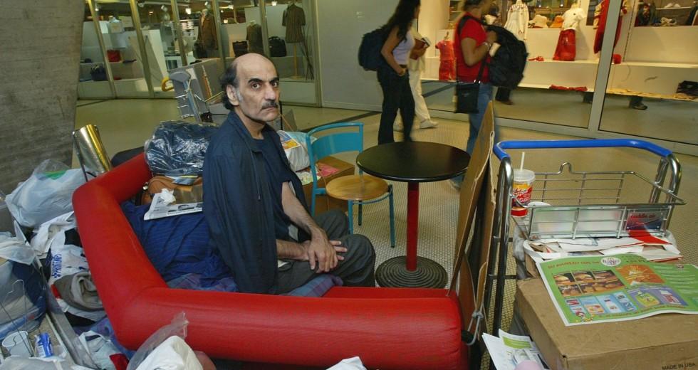 Ο Μεχράν Καρίμ Νασέρι το 2004