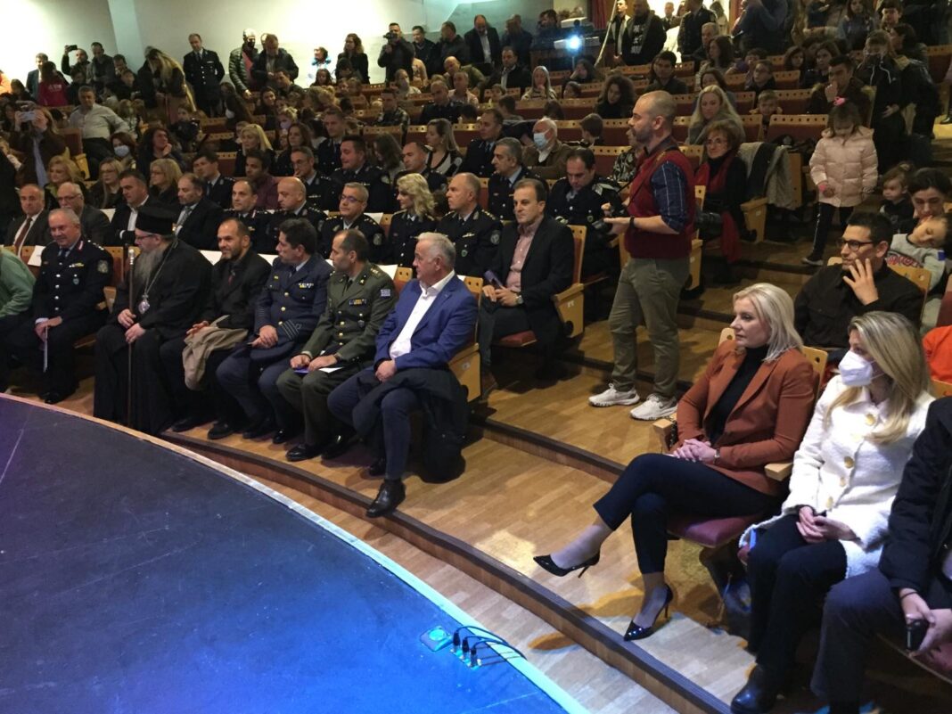 paidiko vivlio_karalariotou 1 (2)