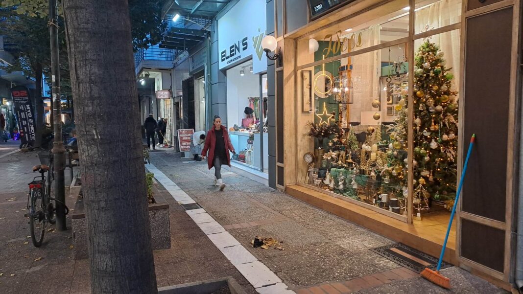 Λάρισα: Αναλυτικά το εορταστικό ωράριο της αγοράς