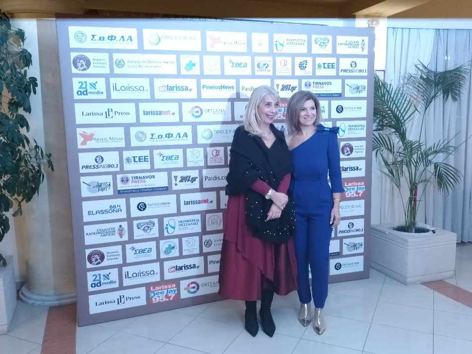 Τα Χριστούγεννα βρήκαν το νόημα τους στην αποψινή εκδήλωση αλληλεγγύης για τη δημιουργία ξενώνα Καρκινοπαθών