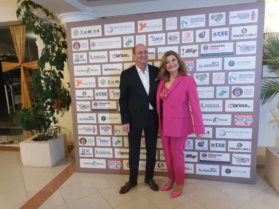 Τα Χριστούγεννα βρήκαν το νόημα τους στην αποψινή εκδήλωση αλληλεγγύης για τη δημιουργία ξενώνα Καρκινοπαθών