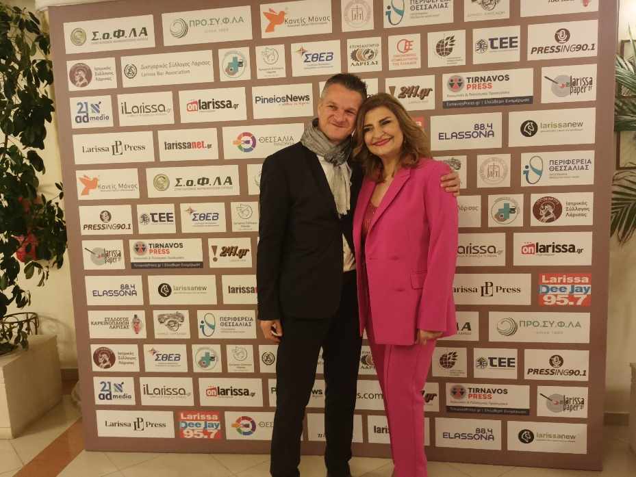 Τα Χριστούγεννα βρήκαν το νόημα τους στην αποψινή εκδήλωση αλληλεγγύης για τη δημιουργία ξενώνα Καρκινοπαθών