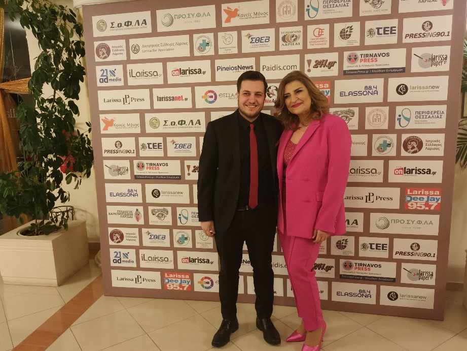 Τα Χριστούγεννα βρήκαν το νόημα τους στην αποψινή εκδήλωση αλληλεγγύης για τη δημιουργία ξενώνα Καρκινοπαθών