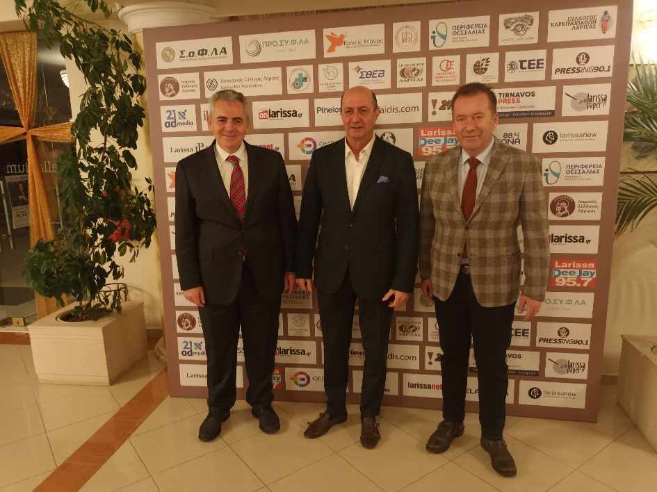 Τα Χριστούγεννα βρήκαν το νόημα τους στην αποψινή εκδήλωση αλληλεγγύης για τη δημιουργία ξενώνα Καρκινοπαθών