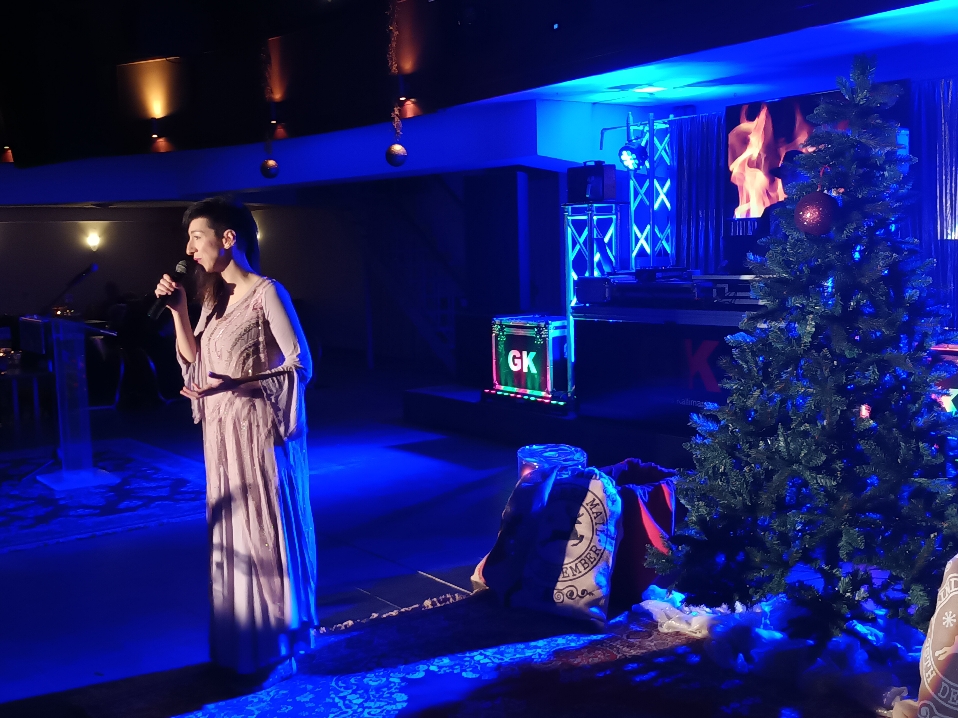 Τα Χριστούγεννα βρήκαν το νόημα τους στην αποψινή εκδήλωση αλληλεγγύης για τη δημιουργία ξενώνα Καρκινοπαθών