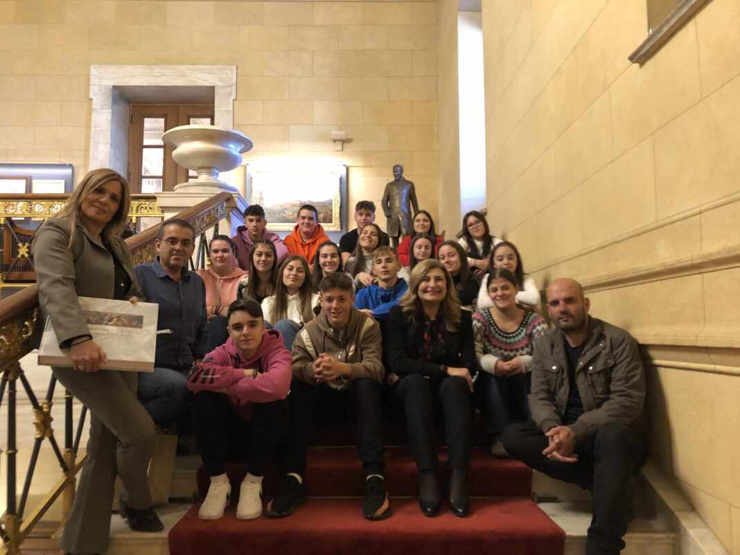 Ε. Λιακούλη: «Δίνουμε λόγο και ρόλο στη νέα γενιά της Λάρισας