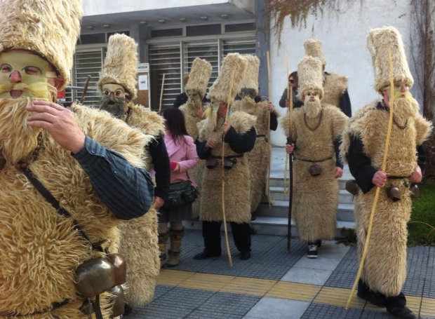 Οι Μωμόγεροι
