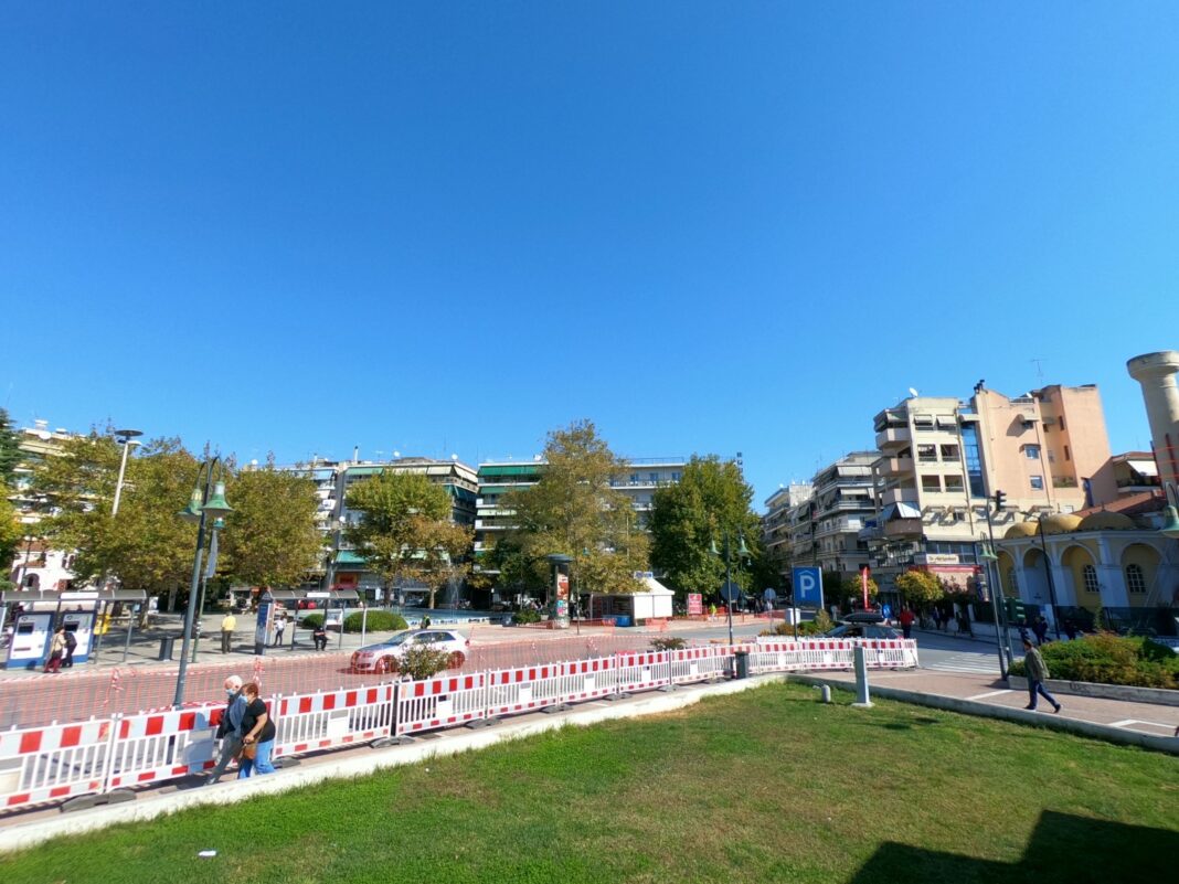 Λάρισα: Ξεκινούν οι ασφαλτοστρώσεις στην περιοχή του Δημοτικού Ωδείου