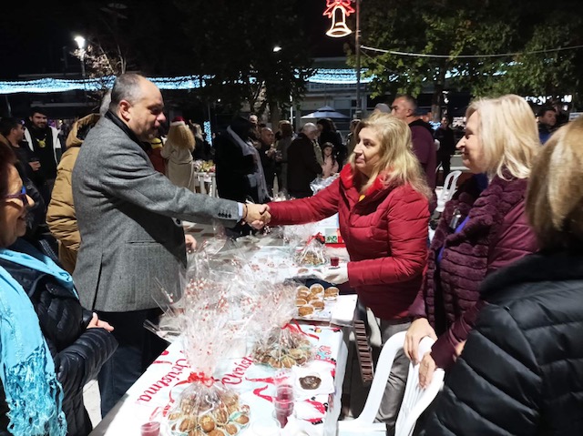 ΦΩΤΟ 2 ΑΝΑΜΜΑ ΔΕΝΤΡΟΥ ΝΙΚΑΙΑ ΑΝΑΜΜΑ ΔΕΝΤΡΟΥ ΝΙΚΑΙΑ