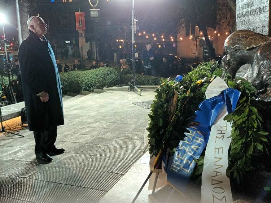 Επιμνημόσυνη δέηση και κατάθεση στεφάνων στην Πλατεία Εβραίων για τα θύματα του Ολοκαυτώματος