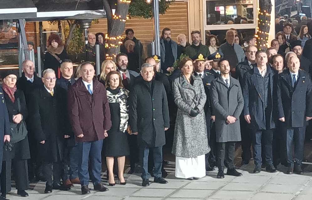 Επιμνημόσυνη δέηση και κατάθεση στεφάνων στην Πλατεία Εβραίων για τα θύματα του Ολοκαυτώματος