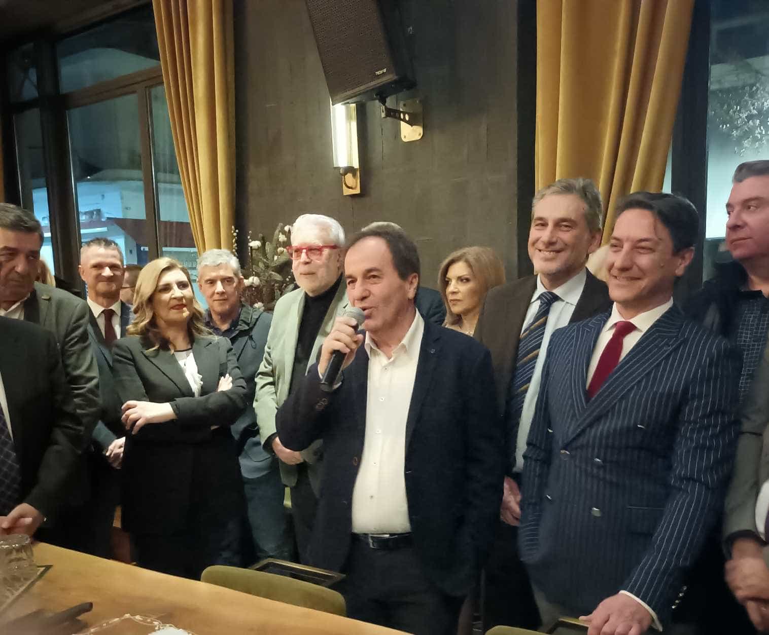 Κοπή πρωτοχρονιάτικης πίτας για τον Εμπορικό Σύλλογο Λάρισας