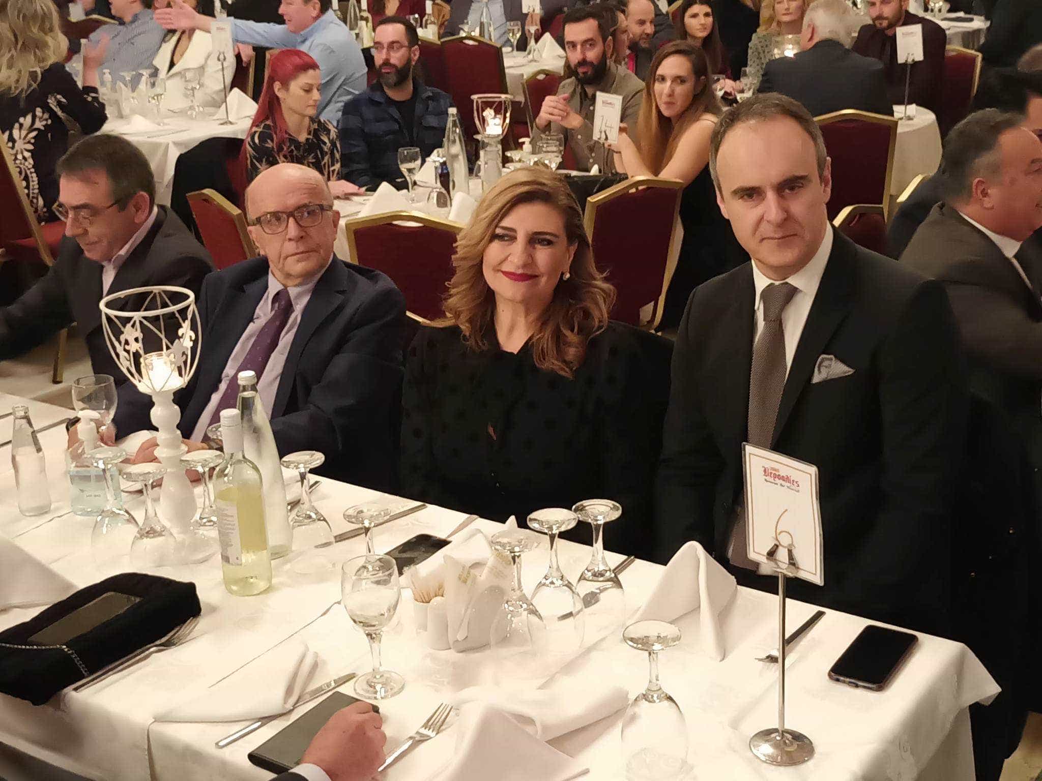 Πλήθος κόσμου στην κοπή πίτας του Επιμελητηρίου Λάρισας