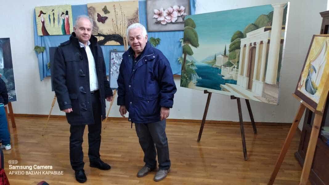 Στην αίθουσα του παλιού δημοτικού σχολείου στους Γόννους του Δήμου Τεμπών, φιλοξενείται η ιδιαίτερη καλλιτεχνική έκθεση από ερασιτέχνες ζωγράφους των Γόννων