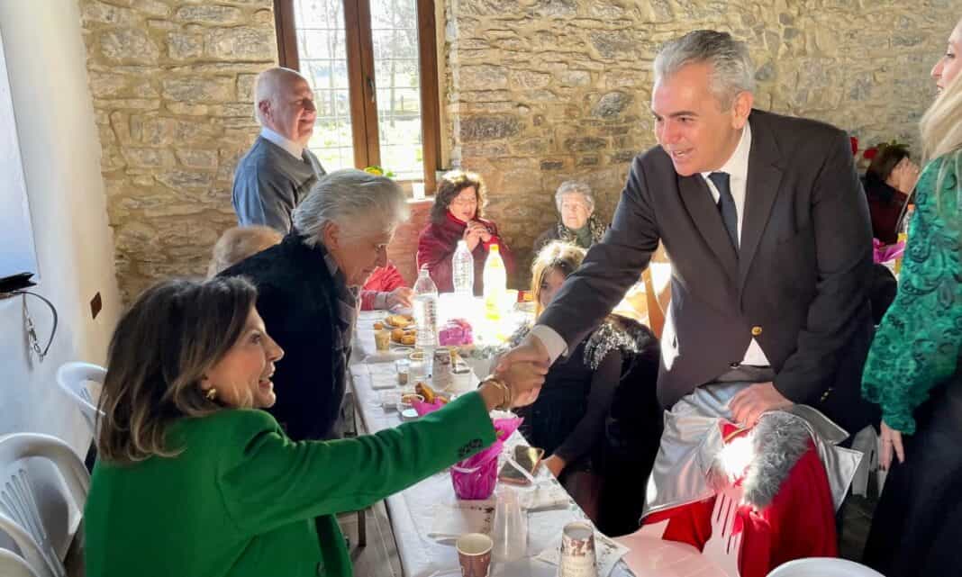 xarakopoulos_sullogos gunaikon 1