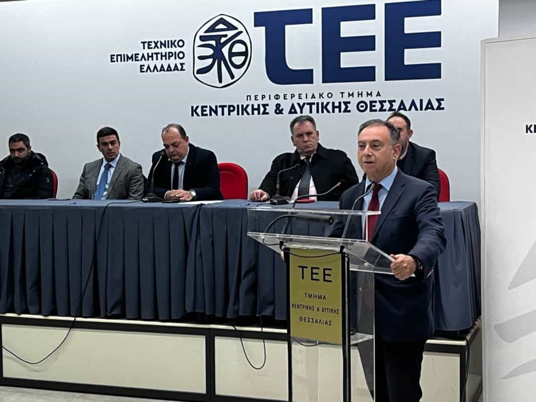 ΧΑΙΡΕΤΙΣΜΟΥ ΣΕ ΕΚΔΗΛΩΣΗ ΤΕΕ - ΧΡΗΣΤΟΣ ΚΕΛΛΑΣ