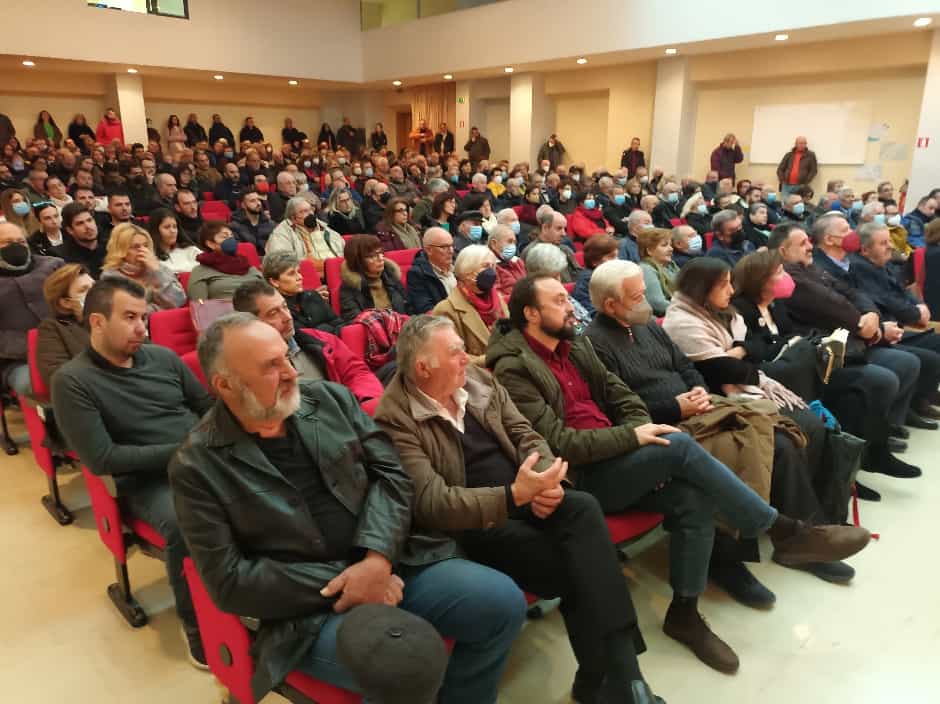 Παφίλης από Λάρισα