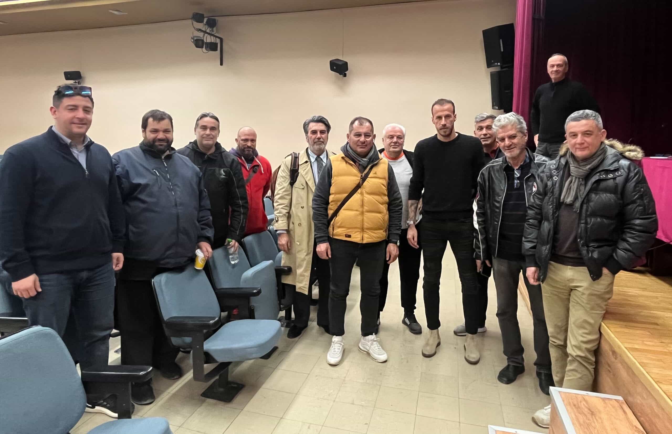 Με εκπροσώπους ποδοσφαιρικών ομάδων που χρησιμοποιούν δημοτικά γήπεδα η διοίκηση της ΔΗΚΕΛ