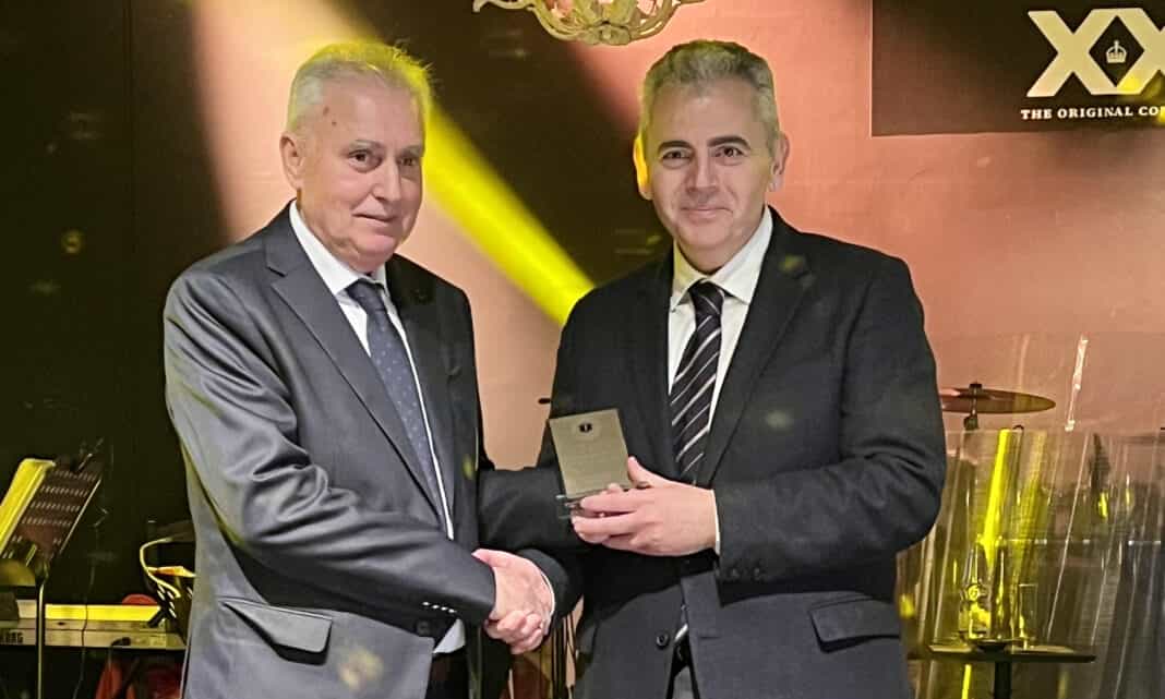 Μ. Χαρακόπoυλος: Ευγνώμονες στο ΕΚΑΒ για την αυταπάρνησή σας