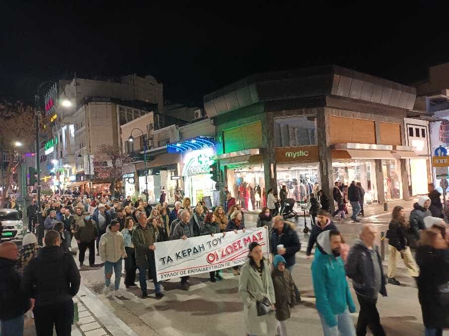 Λάρισα: Μεγάλη κινητοποίηση φορέων για το «προδιαγεγραμμένο έγκλημα» στα Τέμπη