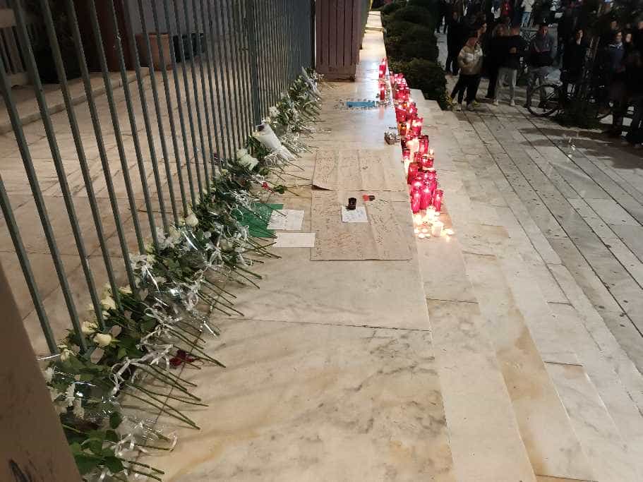 ΚΝΕ Λάρισας