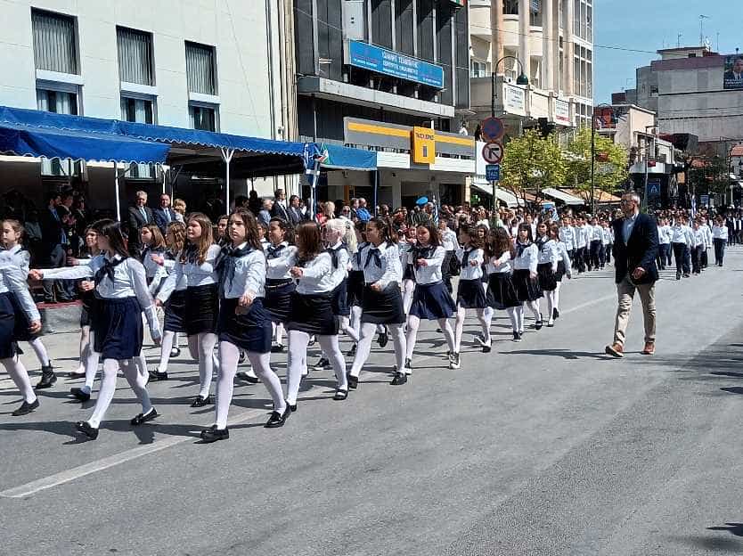 Πλούσιο φωτορεπορτάζ από την παρέλαση της 25η Μαρτίου