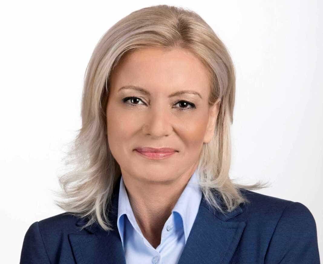 Η ΡΕΝΑ ΚΑΡΑΛΑΡΙΩΤΟΥ