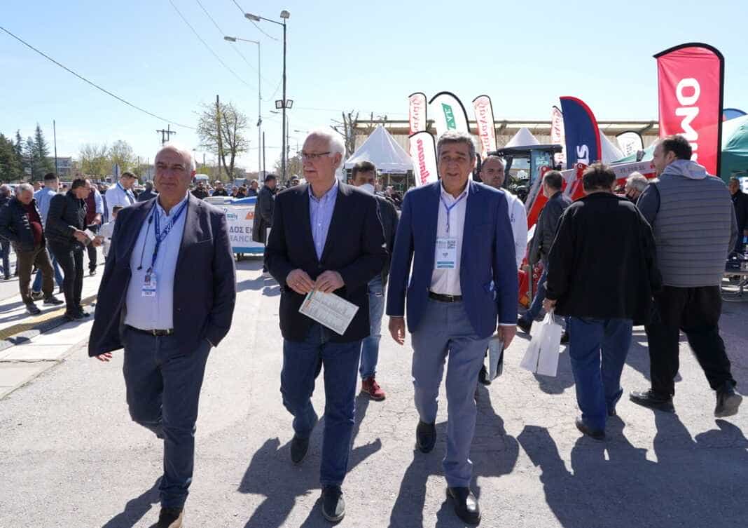 agrot1 Επίσκεψη δημάρχου Λαρισαίων στην AgroThessaly