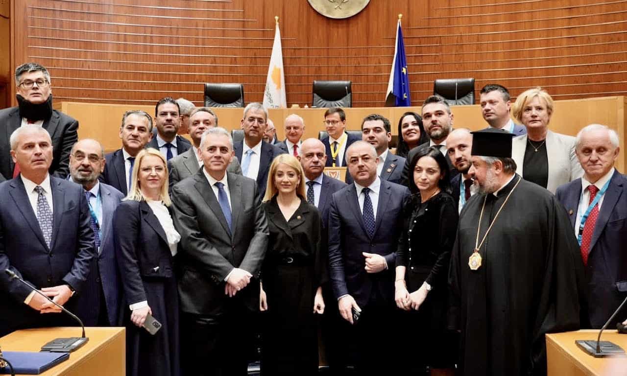 Μ. Χαρακόπουλος με πρόεδρο Κυπριακής Βουλής