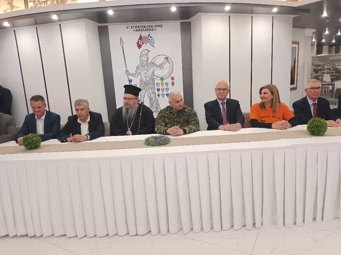 «Κανείς Μόνος» Οι Λαρισαίοι έγιναν μια αγκαλιά για τον Ξενώνα Καρκινοπαθών (φωτό)