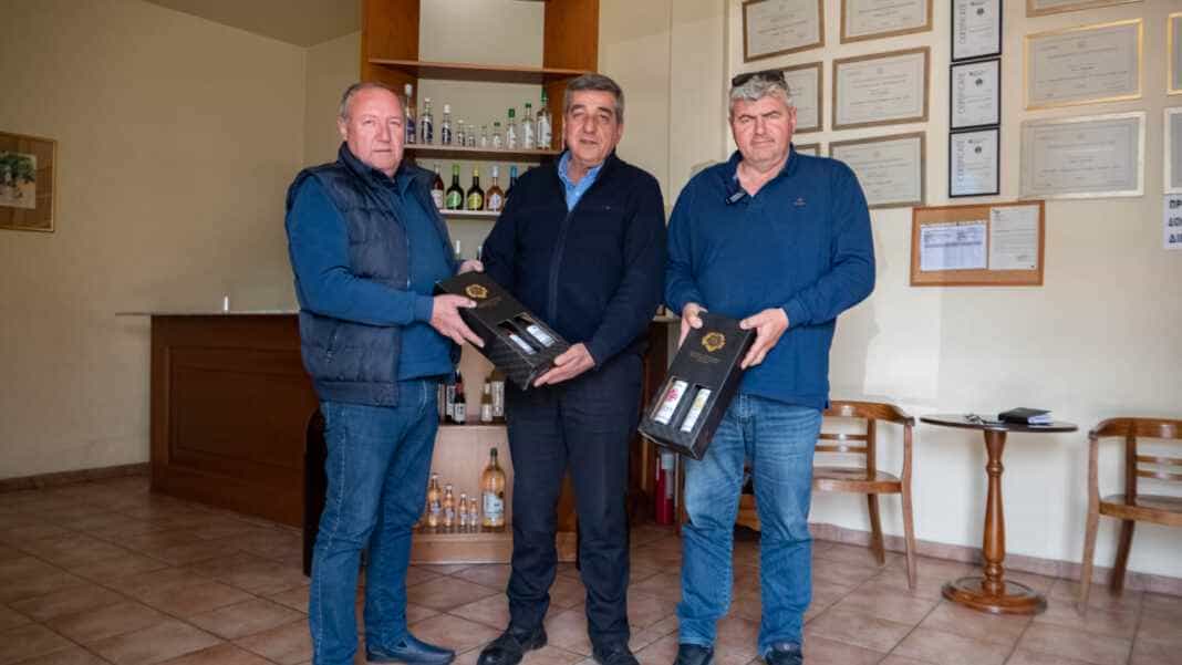Στον Οινοποιητικό Συνεταιρισμό Τυρνάβου ο αντιδήμαρχος Περιβάλλοντος και υποψήφιος του ΣΥΡΙΖΑ – ΠΣ Παναγιώτης Νταής