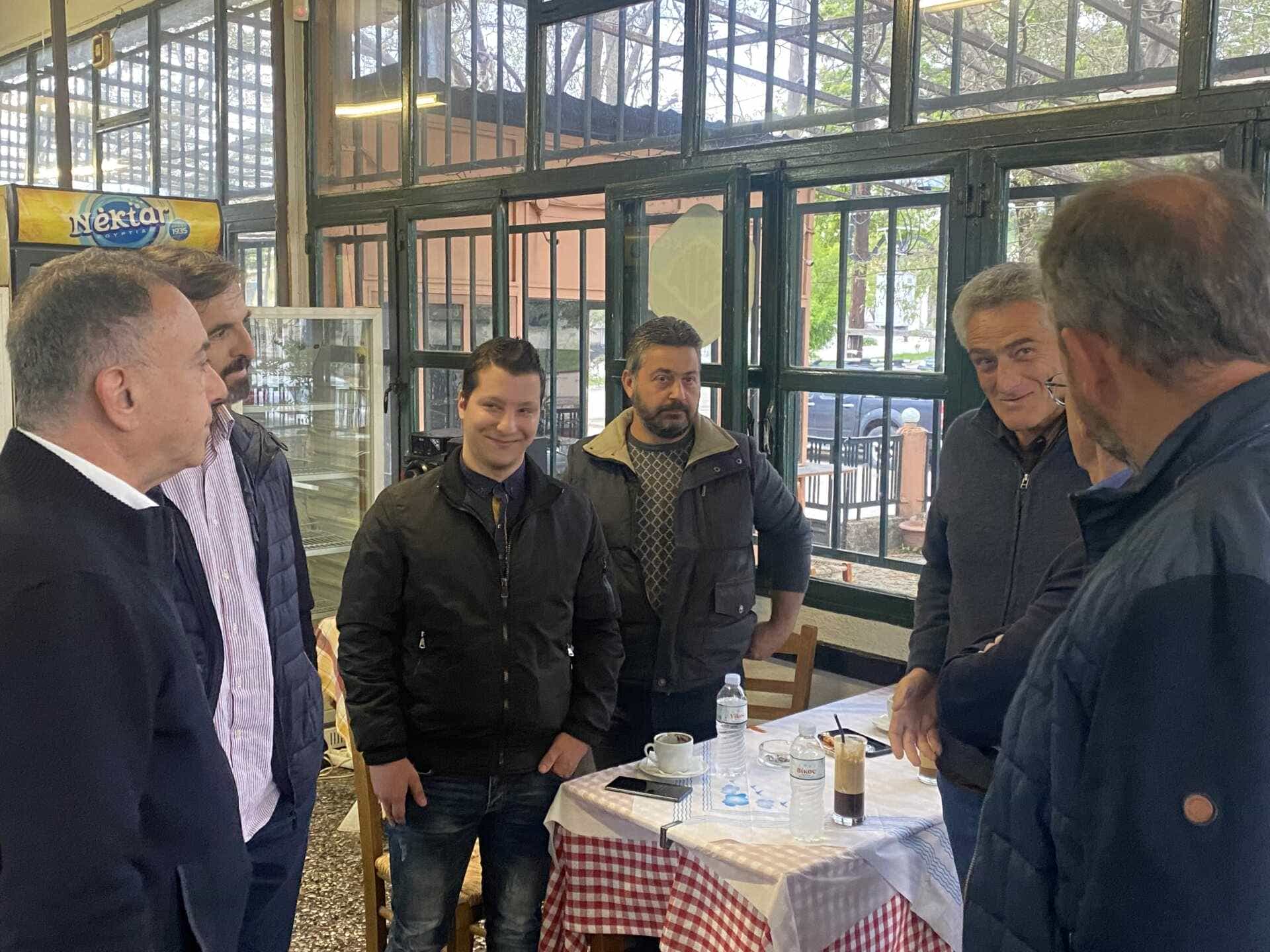 Στα χωριά του Ενιπέα ο Χρήστος Κέλλας