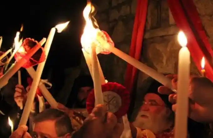 Το Άγιο Φως στην Αθήνα