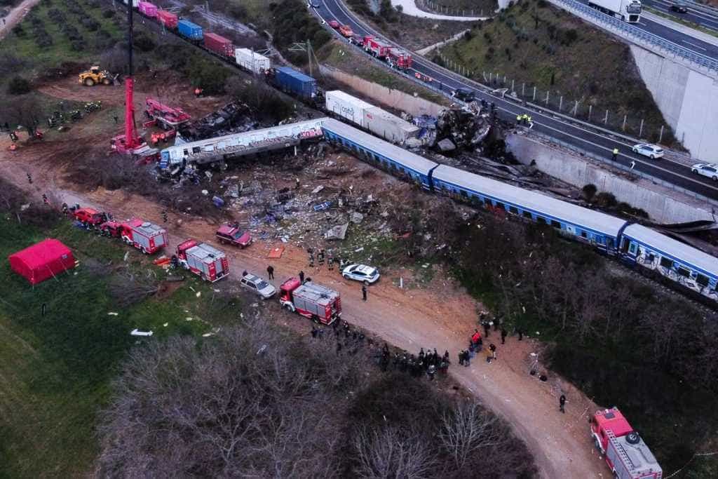 Εξεταστική για τα Τέμπη