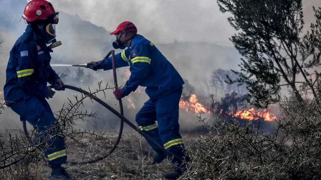 Πυρκαγιά στα Τέμπη