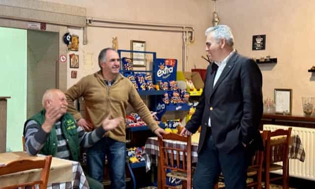 ΜΑΞΙΜΟΣ ΧΑΡΑΚΟΠΟΥΛΟΣ ΑΠΟ ΤΑ ΚΑΛΥΒΙΑ ΕΛΑΣΣΟΝΑΣ: