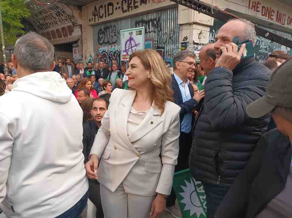 Ανδρουλάκης από Λάρισα